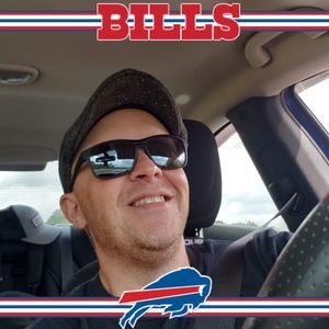 Meet your Posher, Tom